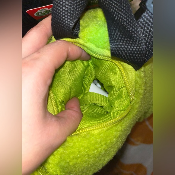 The Grinch Green Backpack - Picture 7 of 7